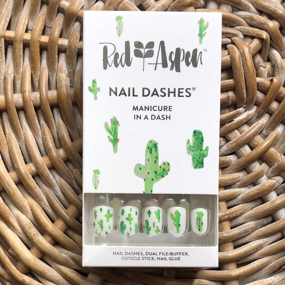 Taylor’s Desert Cactus press on nails Red Aspen